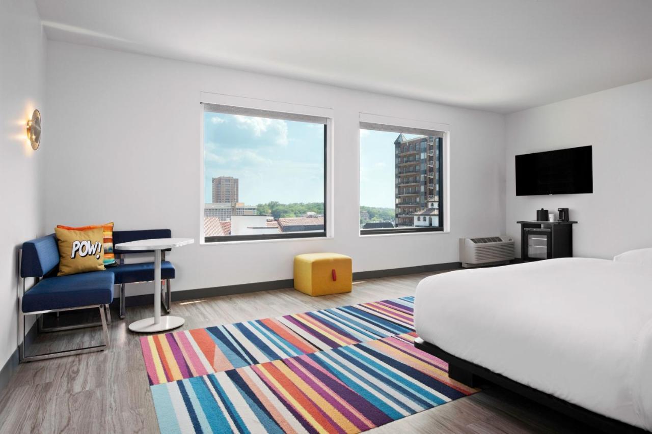 Aloft Kansas City Country Club Plaza מראה חיצוני תמונה